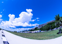 空と雲と