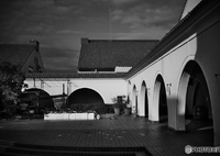 影の回廊、時の静寂