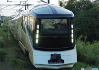 ド～ンと寄って…四季島