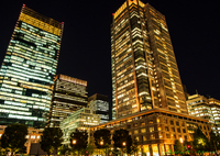 丸の内ビルディング..