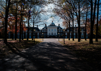 晩秋の宮殿