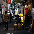 新宿三丁目の路地