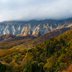 錦繍の山　夕暮れ時