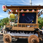 山車の横姿