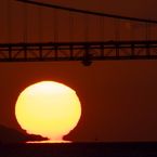 だるま夕日と瀬戸大橋2012（BORGバージョン）