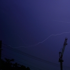 雲間雷