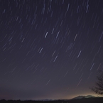 地上に降りそそぐ星