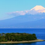 秋晴れた日の富士山