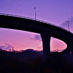 夕暮れのループ橋