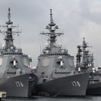 軍艦　3兄弟