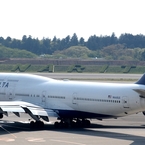Delta 747-400  ﾅﾅﾒ
