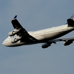 離陸（5-2）　UNITED 747-400 [b]　