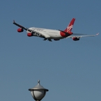 離陸（291）Virgin Airbus A340-313 