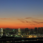 東京街並 空色の境