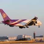 THAI A380-841 到着
