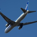 離陸 ANA 767-300