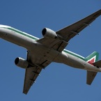 Alitalia 777-243 飛行