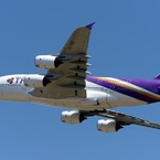 出発 THAI A380-841