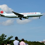 AIR CANADA 767-375 到着　