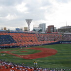 横浜スタジアム