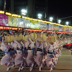 阿波踊り