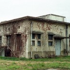 廃墟。