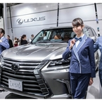 LEXUS 華