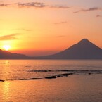 日の出のある風景