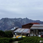 蝶ヶ岳ヒュッテと槍ヶ岳