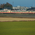 目の前を通過～