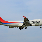 「☁雲なし」 Cargolux 747-400 LX-YCV 到着