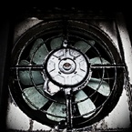 曇り空の下9