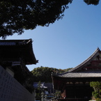 太山寺〜本堂と鐘楼