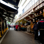 おちょぼ稲荷参道