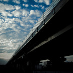 天空への路