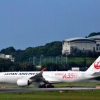 A350 JAL 11