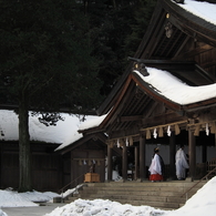 厳なる刻