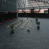 三角広場