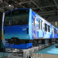 水素ハイブリッド電車「HYBARI」