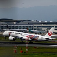 JAL 1322   「初めての男」05