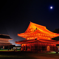 月
