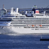 飛鳥Ⅲ 横浜港へ入港-3