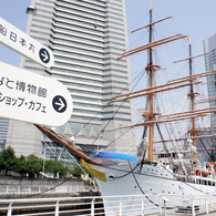 帆船　日本丸