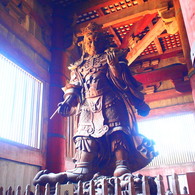大仏左