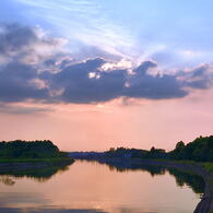 秋の夕景 【南亀川】