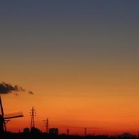 印旛沼・夕景　- 風車と空 -