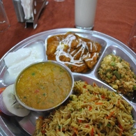 Let's eat Indhian Thali !!!