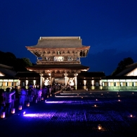 夜の祈り　国宝・瑞龍寺Ｉ