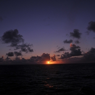 おがさわら丸からの夕日3