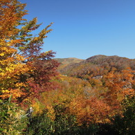 月山と姥ヶ岳